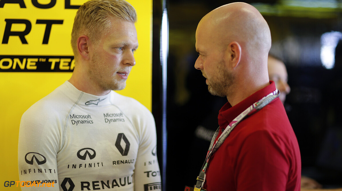 MAGNUSSEN Kevin (dan) Renault F1 RS.16 driver Renault Sport F1 team ambiance portrait during the 2016 Formula One World Championship, Abu Dhabi Grand Prix from November 25 to 27  in Yas Marina - Photo Francois Flamand / DPPI
F1 - ABU DHABI GRAND PRIX 2016
Francois Flamand
Yas Marina
Abu Dhabi

Aed Car F1 Formula 1 Formula One Formule 1 Formule Un Grand Prix Monoplace Motorsport Moyen Orient November Novembre Race Uniplace United World Championship