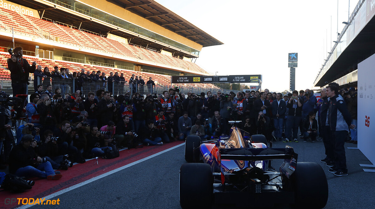 Toro Rosso presenteert nieuwe auto op eerste testdag