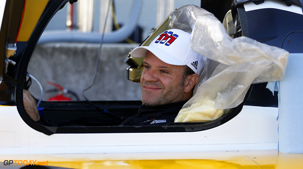 Rubens Barrichello opgenomen in het ziekenhuis