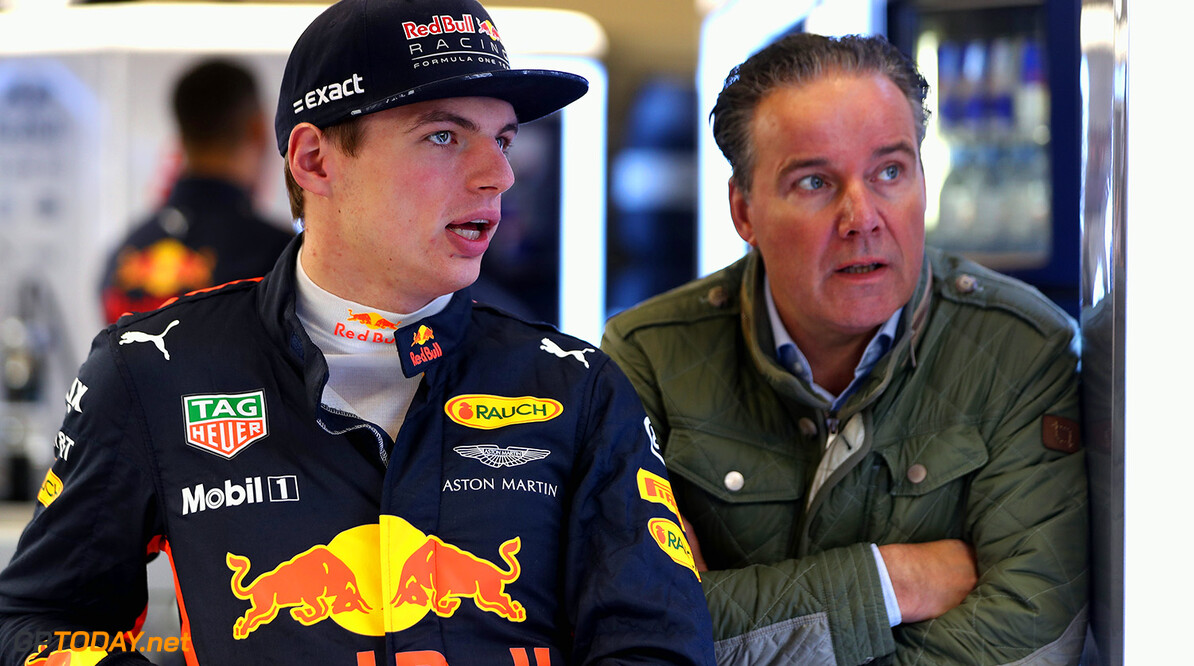 SHANGHAI, CHINA - APRIL 07: Max Verstappen of Netherlands and Red Bull Racing talks with manager Raymond Vermeulen in the garage during practice for the Formula One Grand Prix of China at Shanghai International Circuit on April 7, 2017 in Shanghai, China.  (Photo by Mark Thompson/Getty Images) // Getty Images / Red Bull Content Pool  // P-20170407-00466 // Usage for editorial use only // Please go to www.redbullcontentpool.com for further information. // 
F1 Grand Prix of China - Practice
Mark Thompson

China

P-20170407-00466
