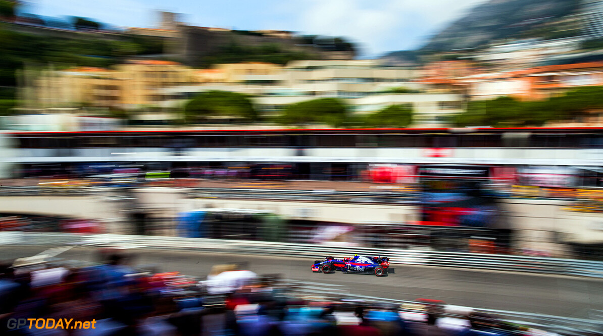 MONTE-CARLO, MONACO - MAY 25:  25:  Carlos Sainz of Scuderia Toro Rosso and Spain during practice for the Monaco Formula One Grand Prix at Circuit de Monaco on May 25, 2017 in Monte-Carlo, Monaco.  (Photo by Peter Fox/Getty Images) // Getty Images / Red Bull Content Pool  // P-20170525-00458 // Usage for editorial use only // Please go to www.redbullcontentpool.com for further information. // 
F1 Grand Prix of Monaco - Practice
Peter Fox
Monte-Carlo (City)
Monaco

P-20170525-00458