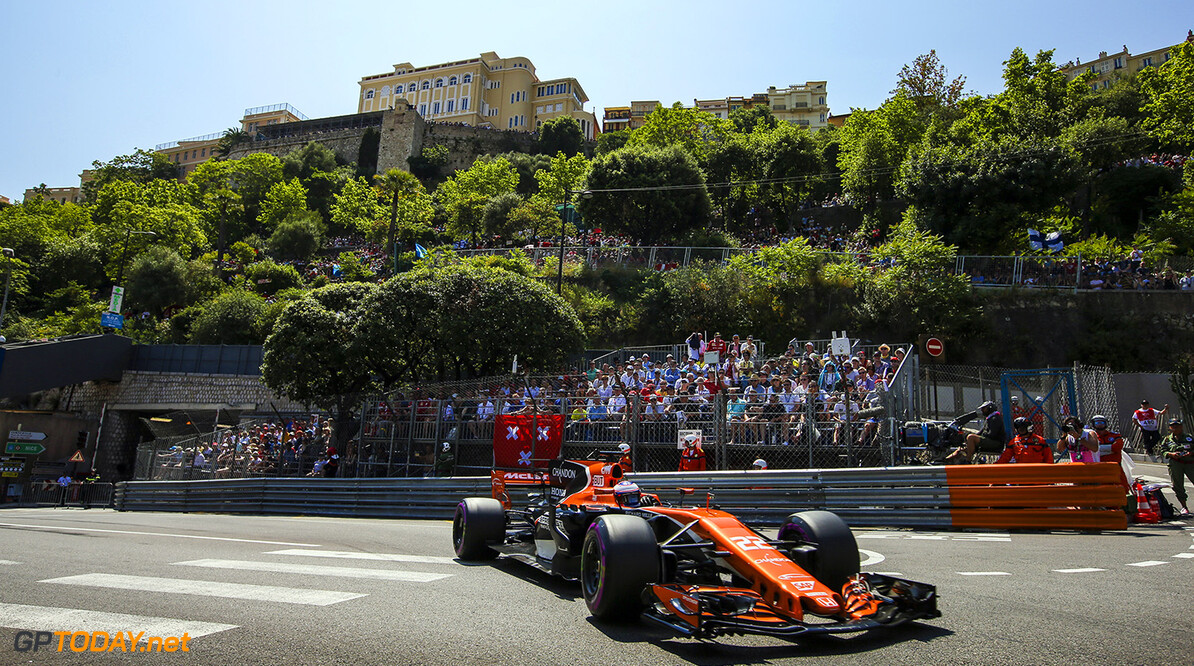 Monte Carlo, Monaco.
Saturday 27 May 2017.
Jenson Button, McLaren MCL32 Honda.
Photo: Charles Coates/McLaren
ref: Digital Image DJ5R9949





f1 formula 1 formula one gp grand prix Action