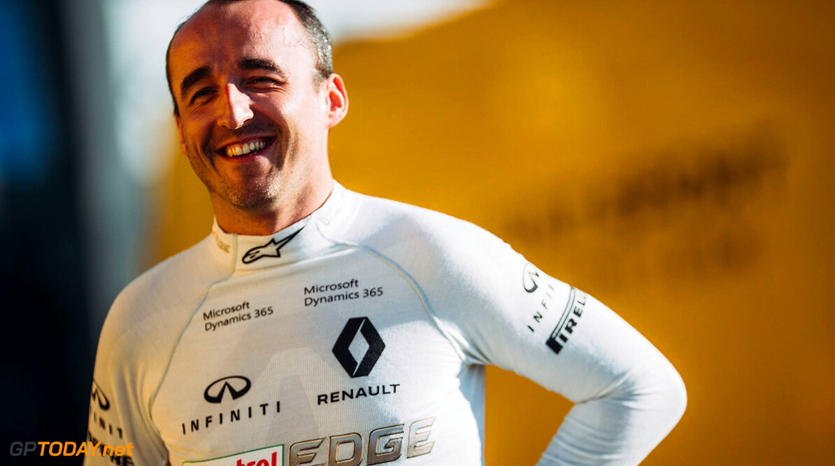 Robert Kubica rijdt 115 ronden in Lotus uit 2012