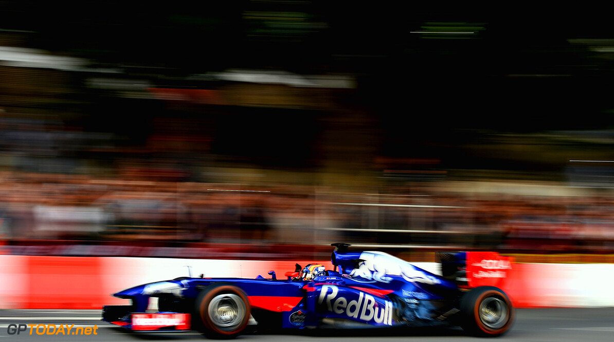 LONDON, ENGLAND - JULY 12:  Carlos Sainz of Spain and Scuderia Toro Rosso drives the STR8 during F1 Live London at Trafalgar Square on July 12, 2017 in London, England.  F1 Live London, the first time in Formula 1 history that all 10 teams come together outside of a race weekend to put on a show for the public in the heart of London.  (Photo by Patrik Lundin/Getty Images for Formula 1) // Getty Images / Red Bull Content Pool  // P-20170713-00276 // Usage for editorial use only // Please go to www.redbullcontentpool.com for further information. // 
F1 Live In London Takes Over Trafalgar Square - Car Parade
Patrik Lundin
London
United Kingdom

P-20170713-00276