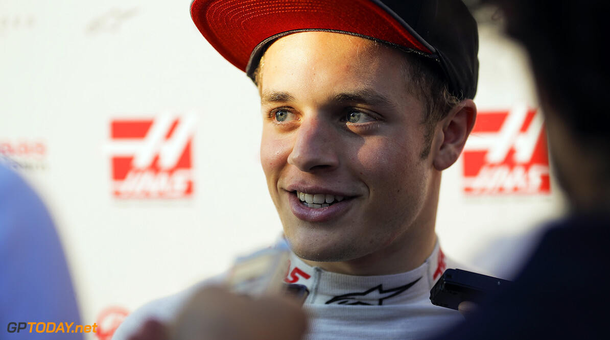 Ferrucci to remain on Haas F1 programme