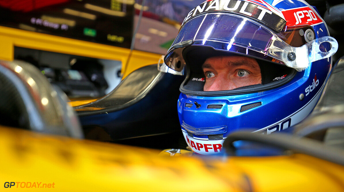 Palmer found out about lost Renault seat through online article