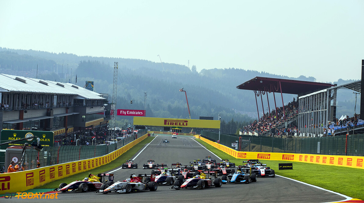 2017 GP3 Series Round 5. 
Spa-Francorchamps, Spa, Belgium.
Sunday 27 August 2017.
Giuliano Alesi (FRA, Trident), leads Julien Falchero (FRA, Campos Racing), Ryan Tveter (USA, Trident) and the rest of the field at the start of the race.
Photo: Zak Mauger/GP3 Series Media Service.
ref: Digital Image _56I2874


Zak Mauger



Race Two 2 portrait action