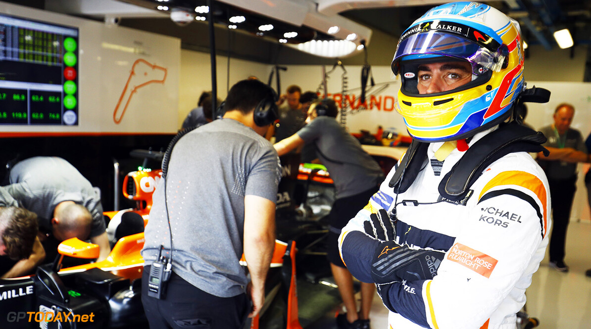 Fernando Alonso wants to be 'loyal' to McLaren