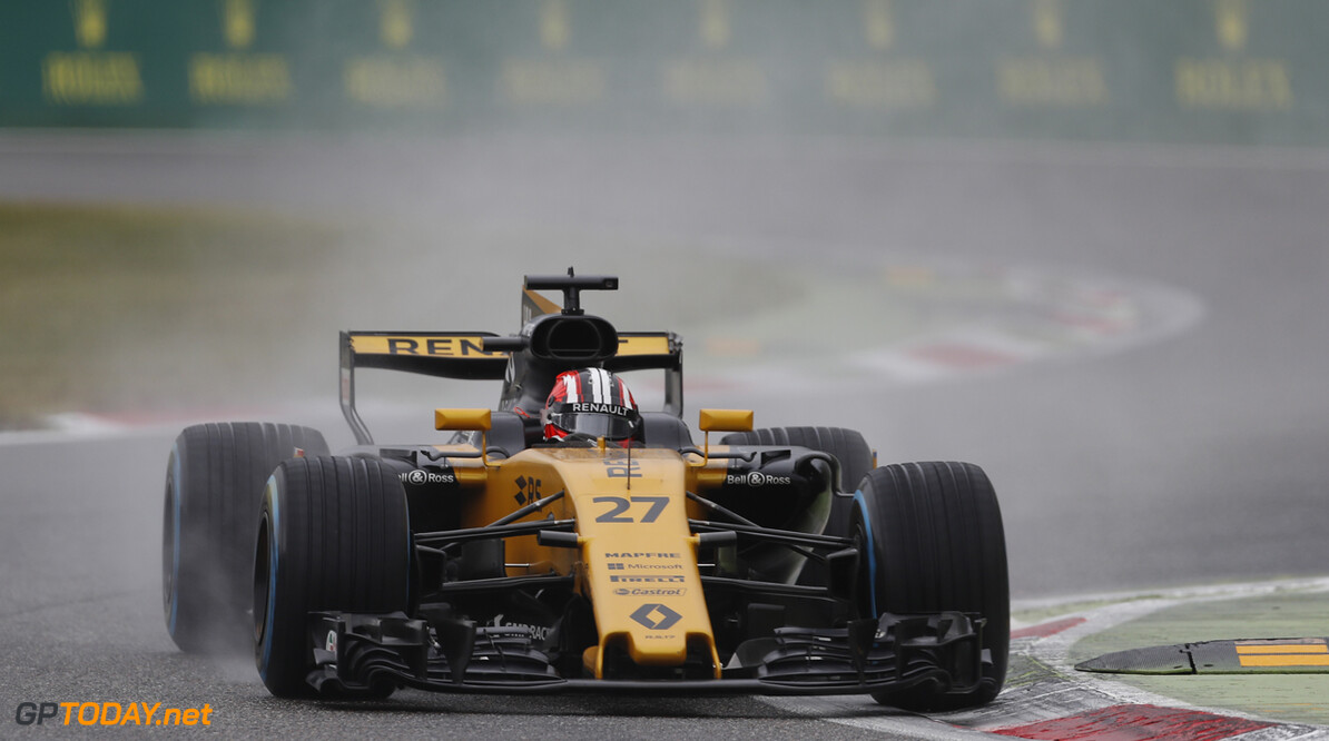 Nico Hulkenberg tells Pirelli to improve rain tyres