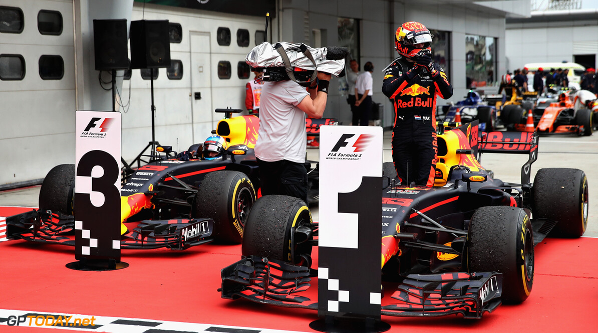 Zeges Red Bull Racing verhogen de druk op McLaren