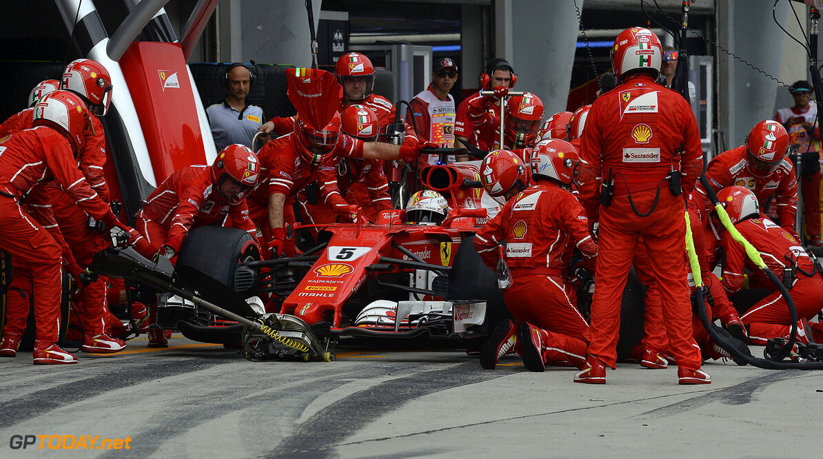 Niki Lauda voelt mee met lijdend Ferrari