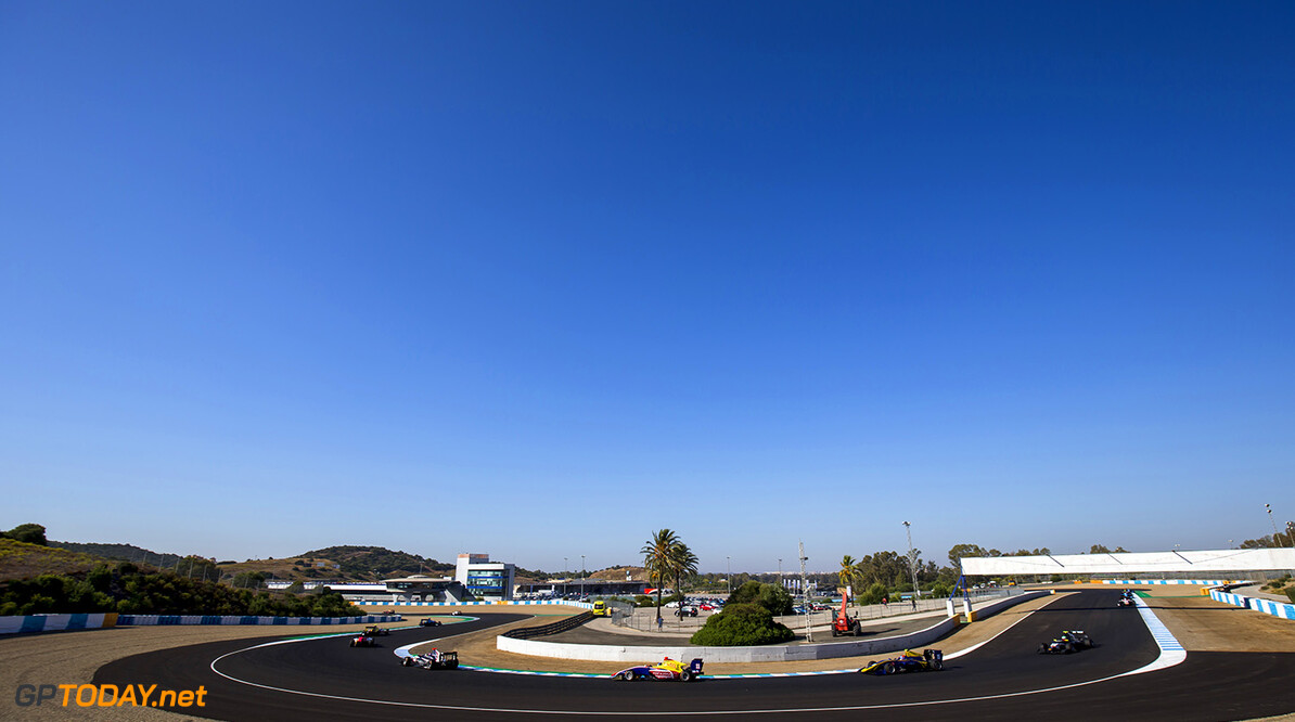 2017 GP3 Series Round 7. 
Circuito de Jerez, Jerez, Spain.
Saturday 7 October 2017.
Ryan Tveter (USA, Trident). 
Photo: Zak Mauger/GP3 Series Media Service.
ref: Digital Image _X0W1341


Zak Mauger



Race One 1 action