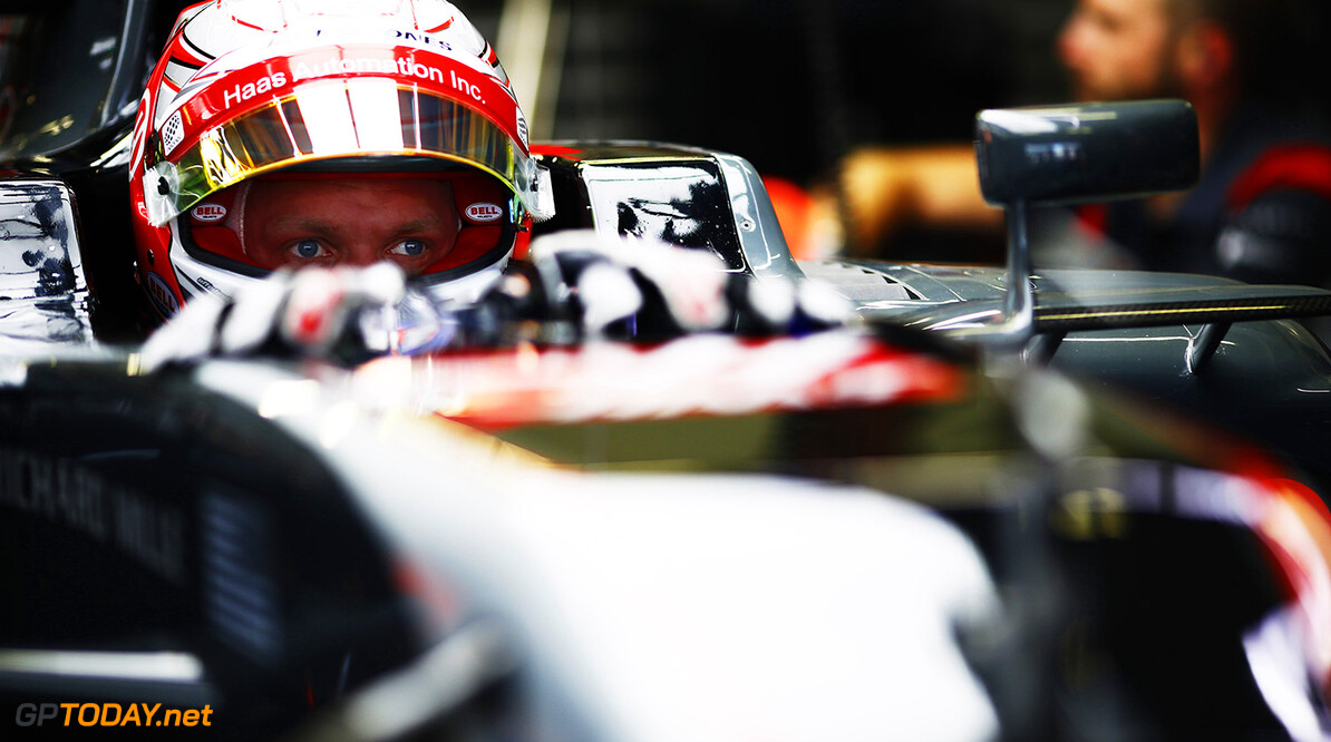 Grosjean happy with Magnussen as teammate