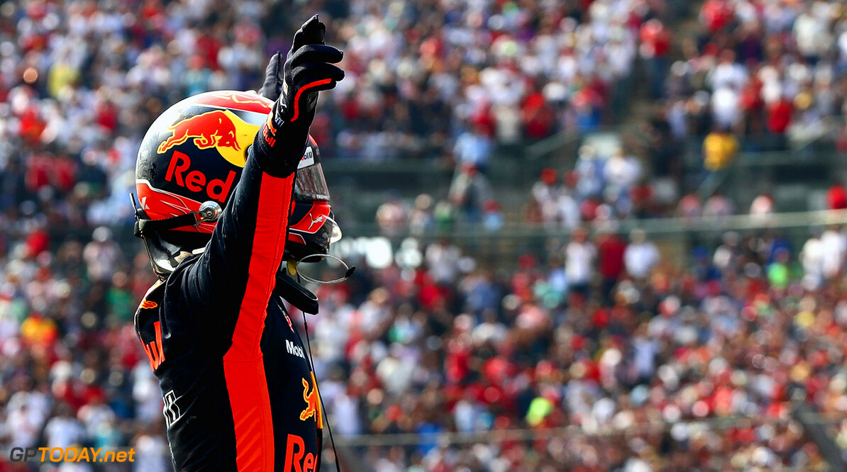 MEXICO CITY, MEXICO - OCTOBER 29:  Race winner Max Verstappen of Netherlands and Red Bull Racing celebrates in parc ferme during the Formula One Grand Prix of Mexico at Autodromo Hermanos Rodriguez on October 29, 2017 in Mexico City, Mexico.  (Photo by Mark Thompson/Getty Images) // Getty Images / Red Bull Content Pool  // P-20171029-01188 // Usage for editorial use only // Please go to www.redbullcontentpool.com for further information. // 
F1 Grand Prix of Mexico
Mark Thompson
Mexico City
Mexico

P-20171029-01188