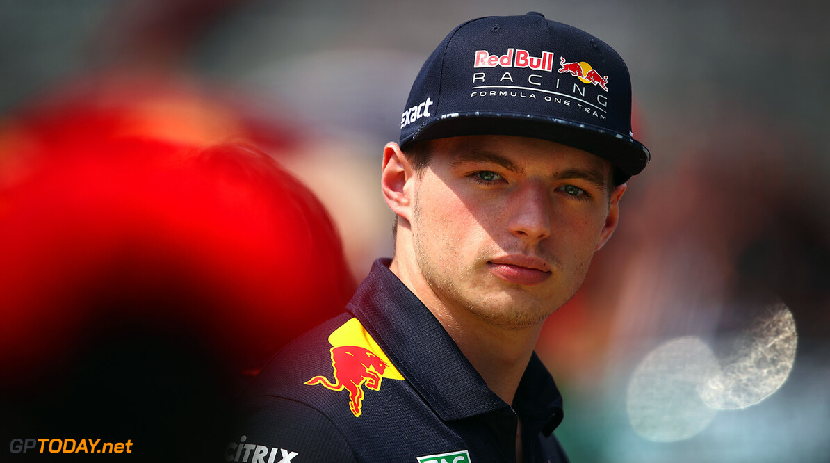 MEXICO CITY, MEXICO - OCTOBER 29: Max Verstappen of Netherlands and Red Bull Racing on the drivers parade before the Formula One Grand Prix of Mexico at Autodromo Hermanos Rodriguez on October 29, 2017 in Mexico City, Mexico.  (Photo by Clive Mason/Getty Images) // Getty Images / Red Bull Content Pool  // P-20171029-00866 // Usage for editorial use only // Please go to www.redbullcontentpool.com for further information. // 
F1 Grand Prix of Mexico
Clive Mason
Mexico City
Mexico

P-20171029-00866