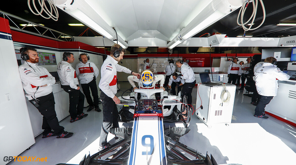 Marcus Ericsson op eerste testdag in actie voor Sauber