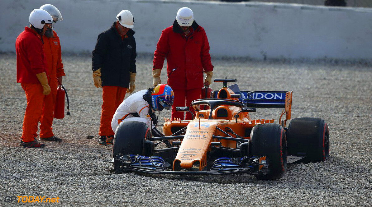 Alonso: "Auto in grindbak doet het altijd goed bij de pers"