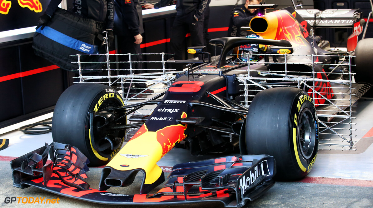 Red Bull Racing blijft een dag langer in Barcelona