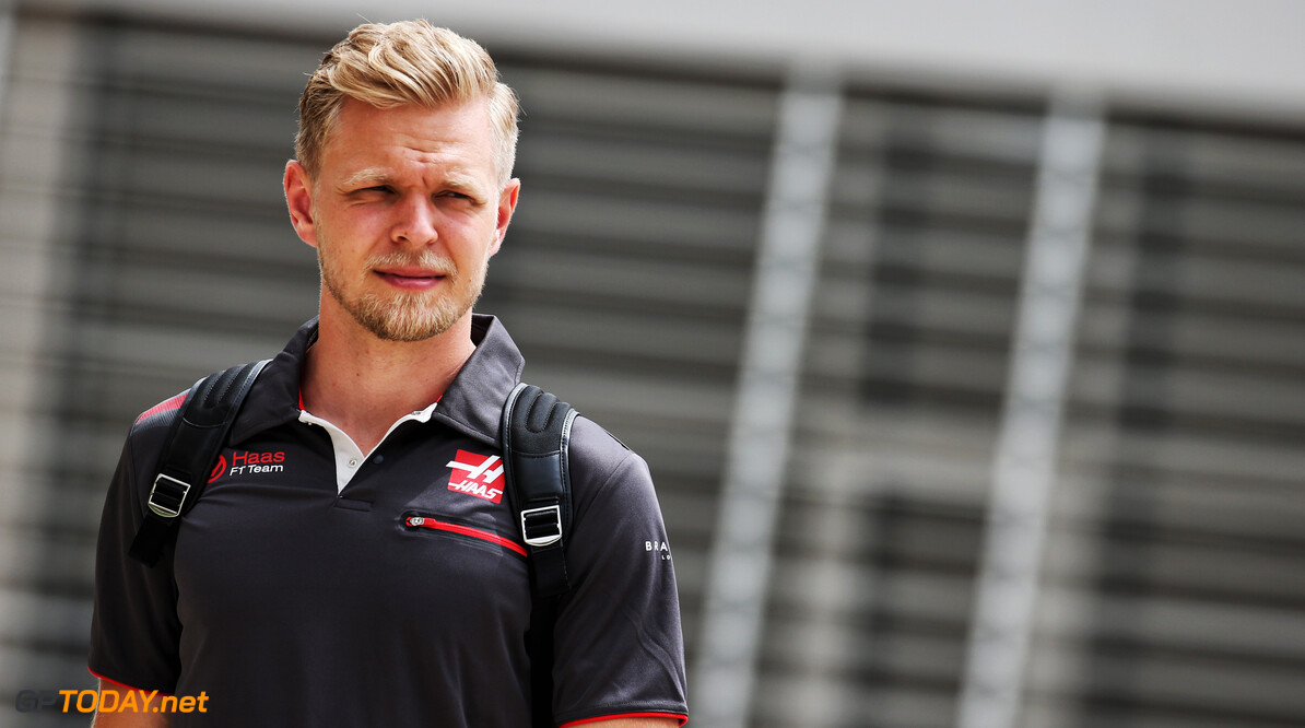 Steiner says Magnussen has to "ruffle feathers"
