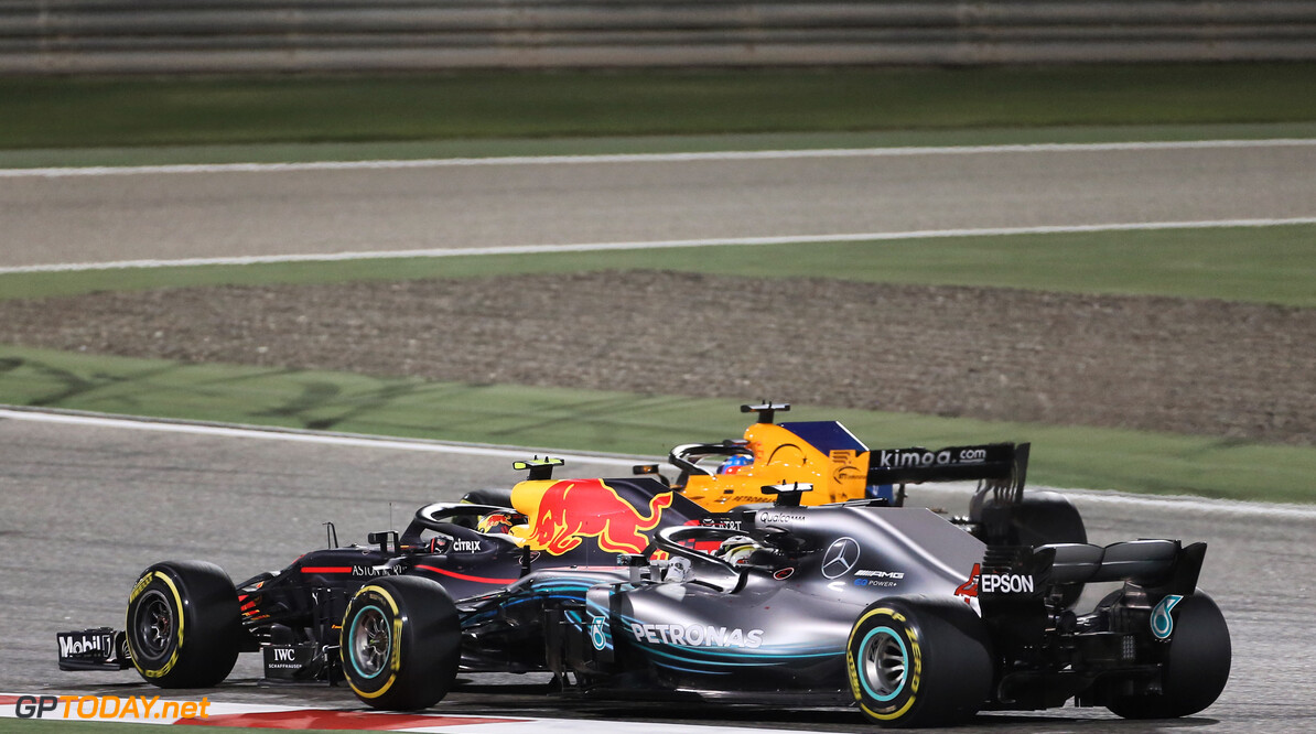 Ricciardo: Verstappen was "too greedy" with Hamilton overtake