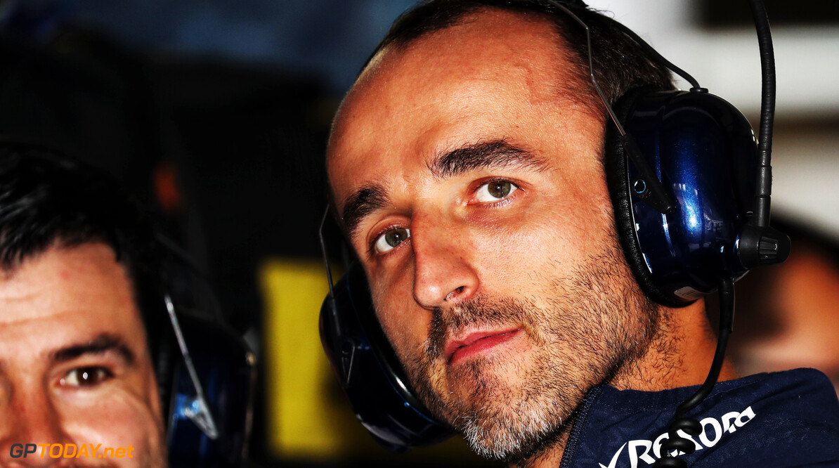 Kubica not willing to wait on Williams decision