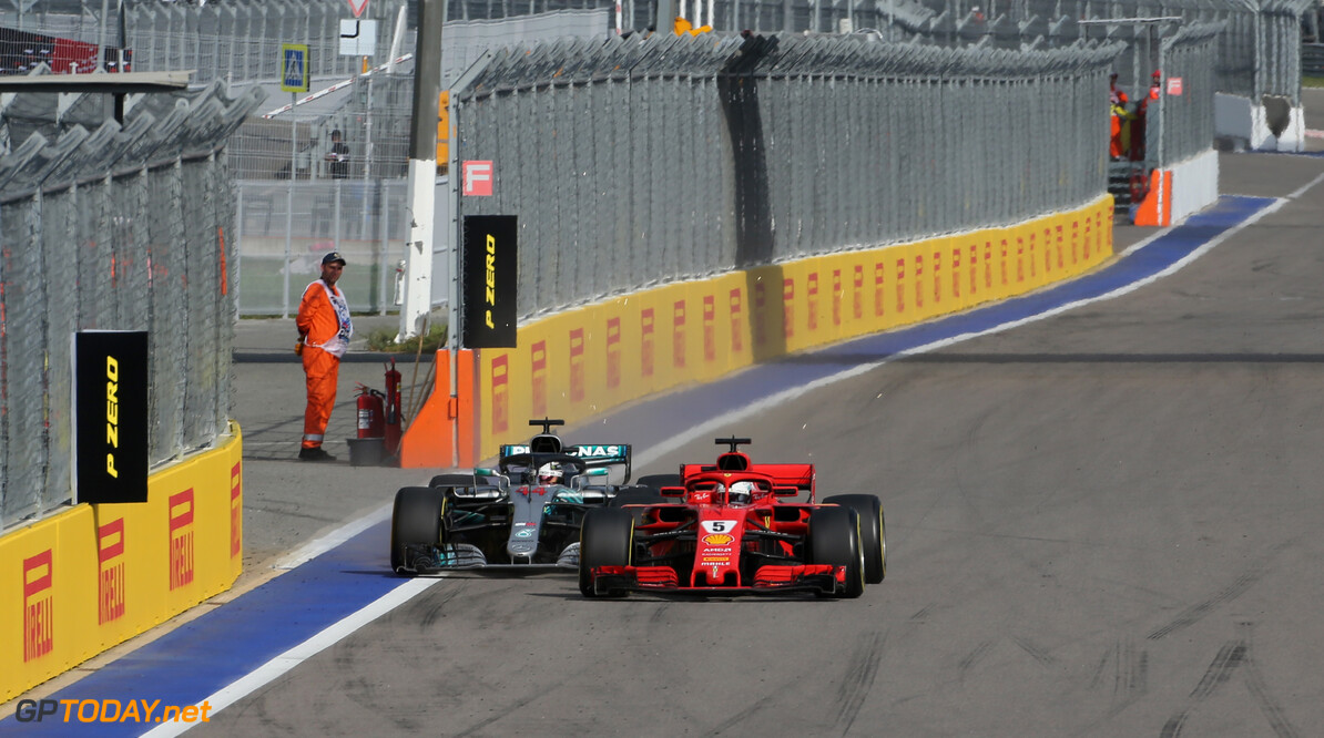 Vettel: "Ik heb maar één of twee uitvalbeurten van Lewis nodig"