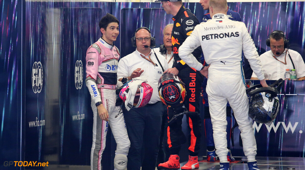 'Taakstraf' Max Verstappen tijdens Formule E-race in Marokko