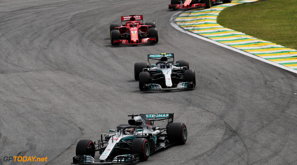 Hamilton hoopt voor 2019 op spannende races voor de fans
