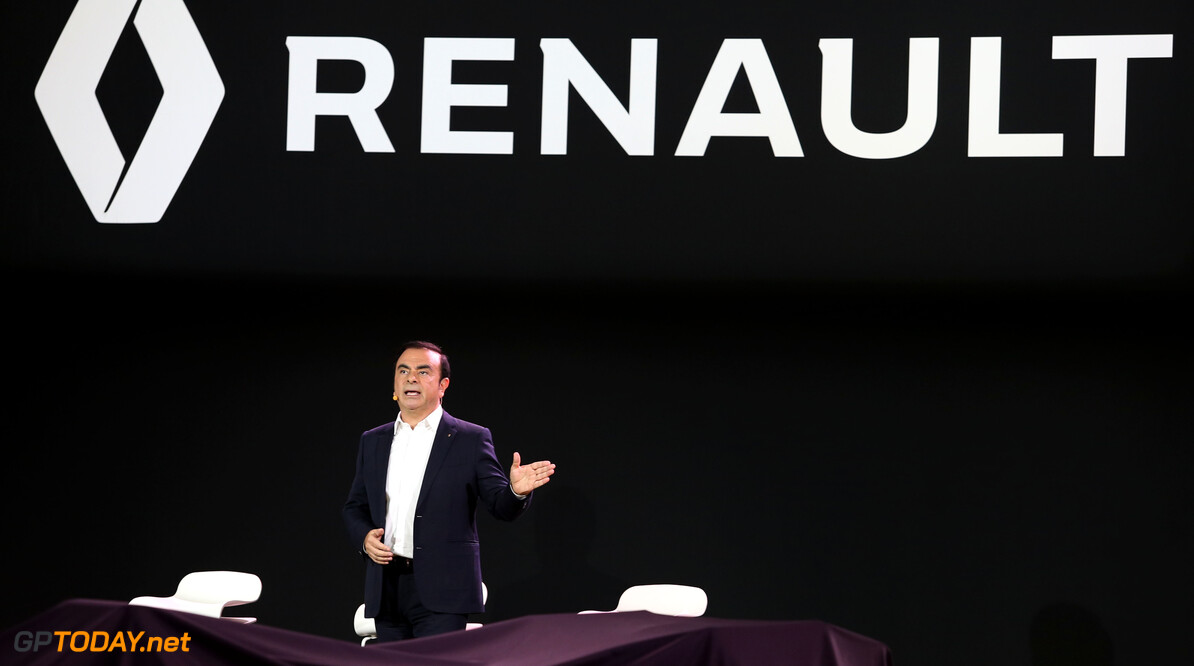 Ghosn steps down as Renault CEO
