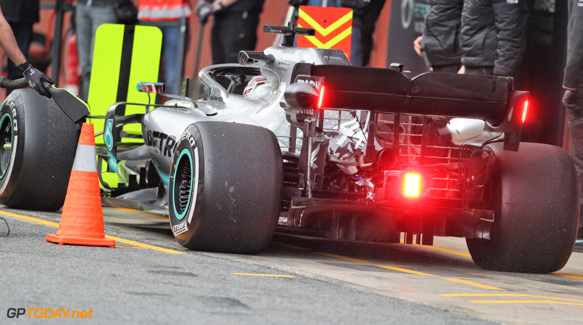 Lewis Hamilton heeft niet veel goeds te zeggen over 2019 Pirelli-banden