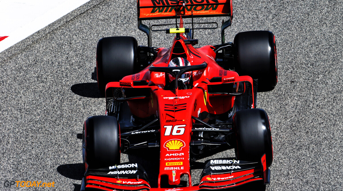 <b>VT1</b>: Leclerc snelste in Bahrein voor dominant Ferrari, Verstappen vijfde