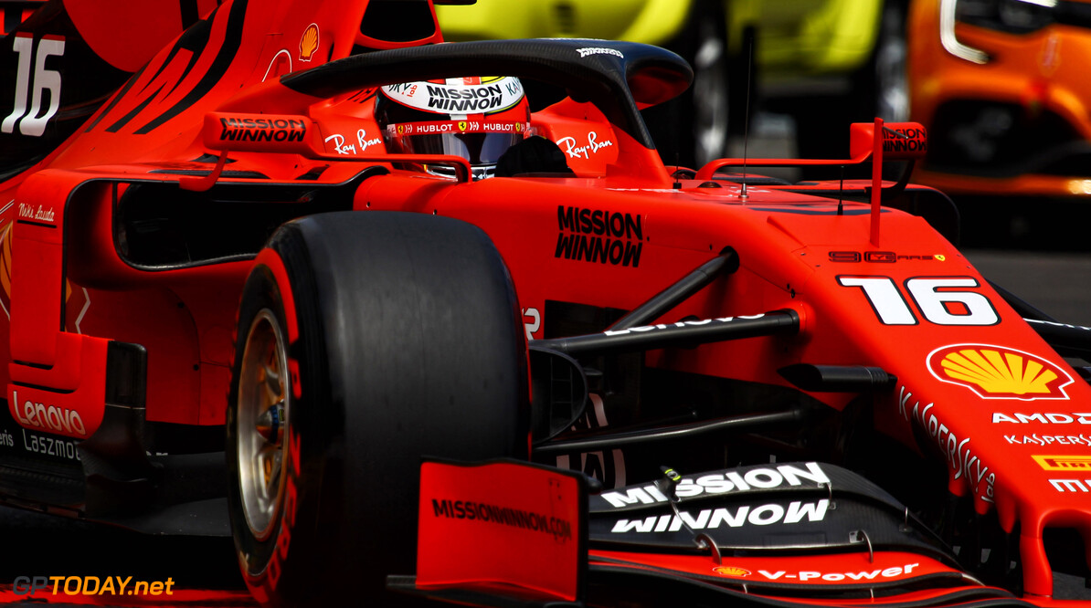 <b>VT3</b>: Leclerc snelste op thuiscircuit terwijl Vettel crasht