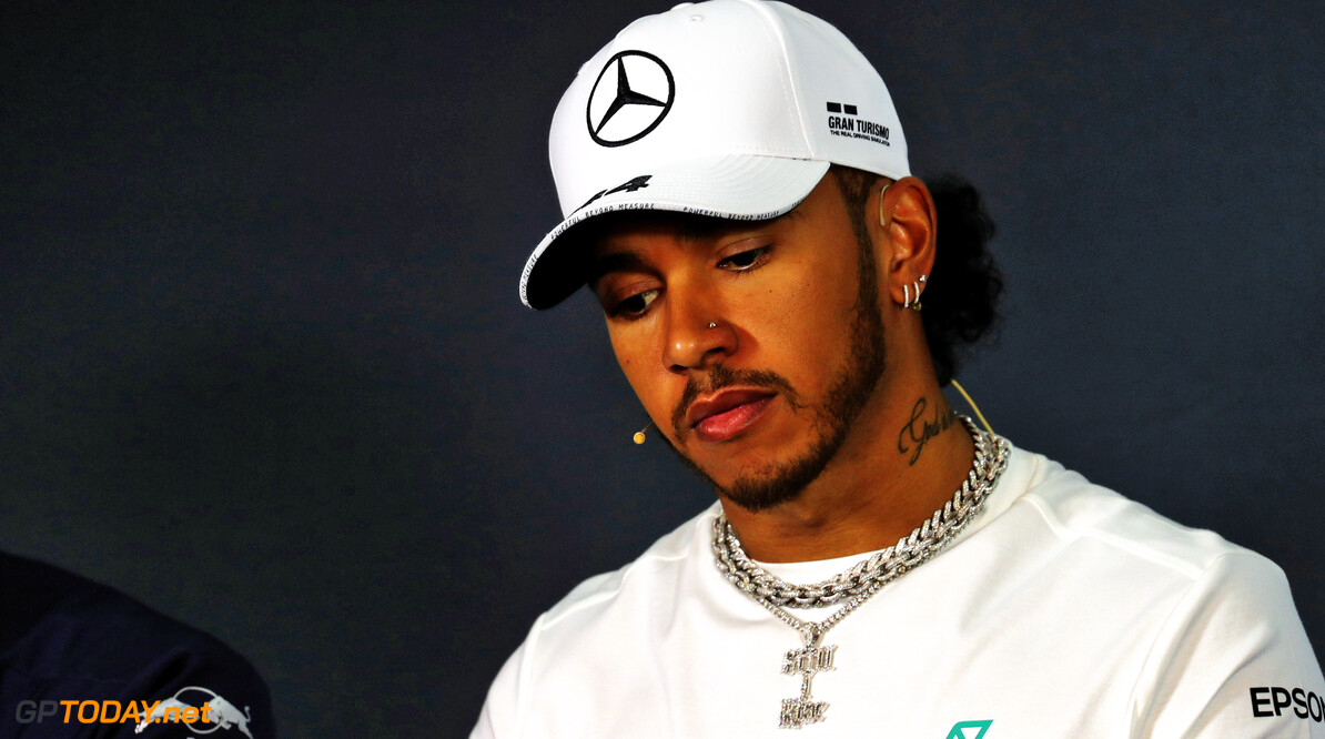 Hamilton calls for a more challenging F1