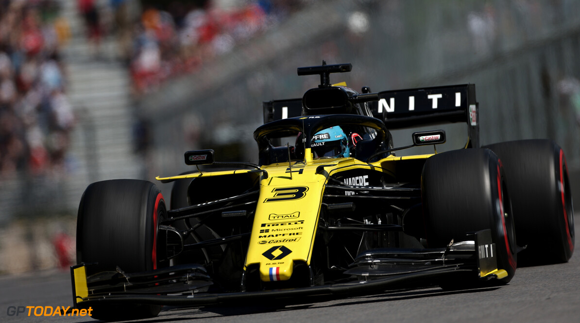 Formula One World Championship
Daniel Ricciardo (AUS), Renault F1 Team 
07.06.2019. Formula 1 World Championship, Rd 5, Spanish Grand Prix, Barcelona, Spain, Practice Day.
- www.xpbimages.com, EMail: requests@xpbimages.com - copy of publication required for printed pictures. Every used picture is fee-liable. (C) Copyright: Charniaux / XPB Images
Motor Racing - Formula One World Championship - Canadian Grand Prix - Practice Day - Montreal, Canada
XPB Images
Montreal
Canada

Formel1 Formel F1 Formula 1 Formula1 GP Grand Prix one Canada Canadian Montreal Ille Notre Dame Circuit June Friday 07 7 6 06 2019 Action Track