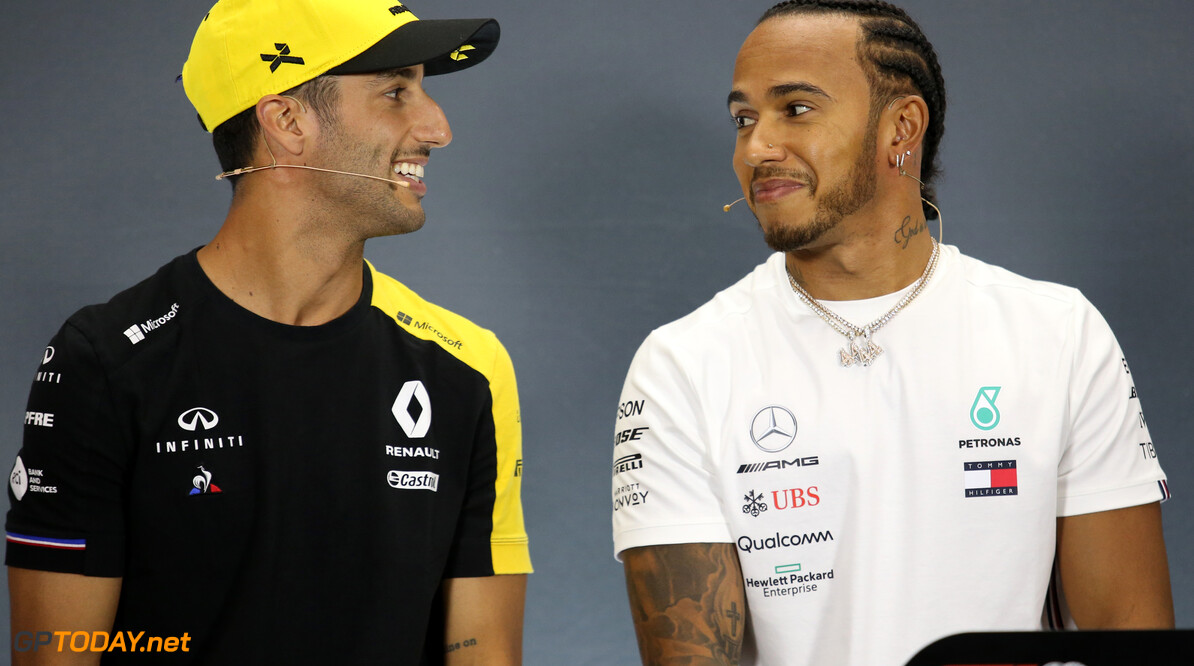 Formula One World Championship
Daniel Ricciardo (AUS), Renault F1 Team and Lewis Hamilton (GBR), Mercedes AMG F1  
11.07.2019. Formula 1 World Championship, Rd 10, British Grand Prix, Silverstone, England, Preparation Day.
- www.xpbimages.com, EMail: requests@xpbimages.com - copy of publication required for printed pictures. Every used picture is fee-liable. (C) Copyright: Charniaux / XPB Images
Motor Racing - Formula One World Championship - British Grand Prix - Preparation Day - Silverstone, England
XPB Images
Silverstone
England

Formel1 Formel F1 Formula 1 Formula1 GP Grand Prix one Thursday Portrait Circuit Silverstone England Britain British United Kingdom UK 11 07 7 2019