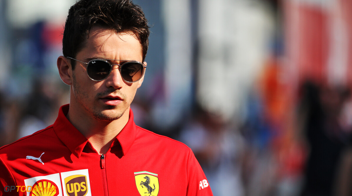 Vasseur: "Leclerc gaat beter met situatie Ferrari om dan Vettel"