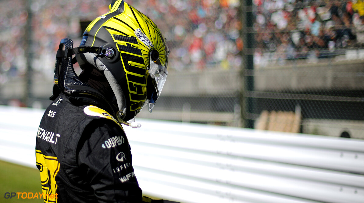 Hülkenberg: "Heb Ricciardo in belang van Renault voorbij laten gaan"
