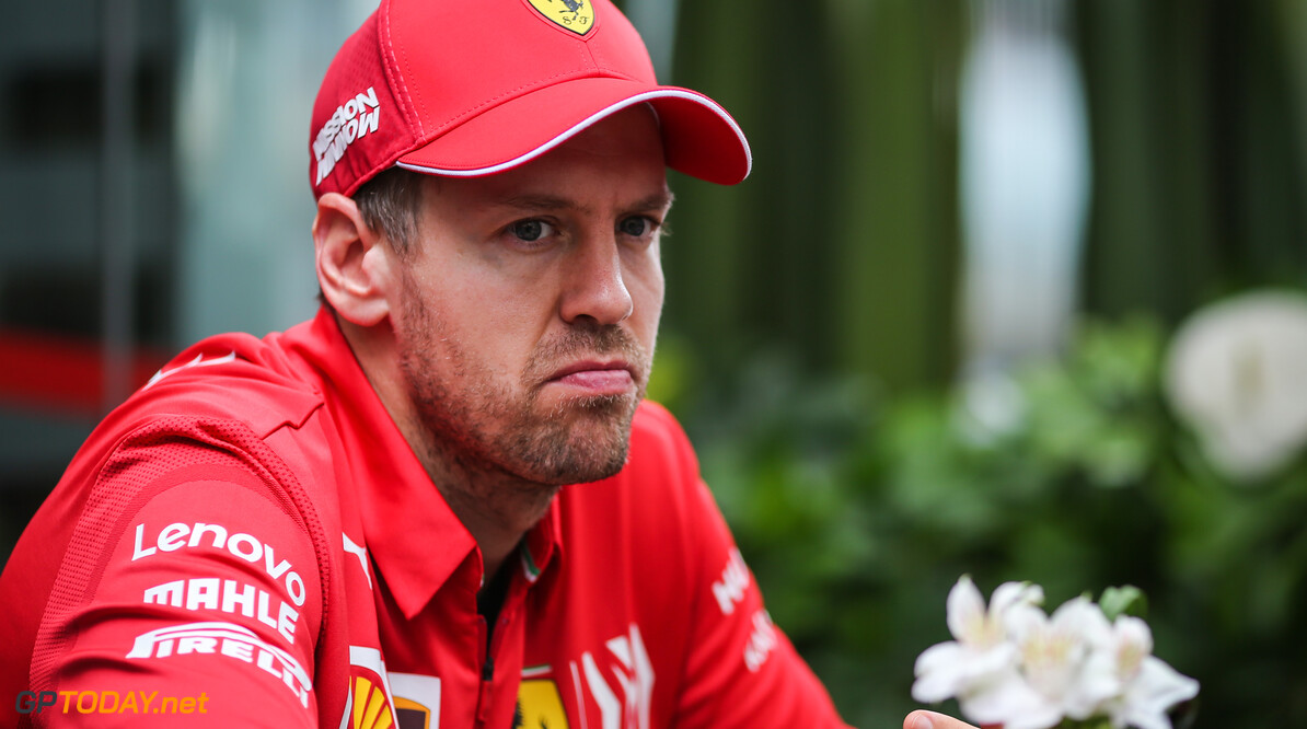 Vettel: "Beschuldigingen Verstappen over Ferrari erg onvolwassen"