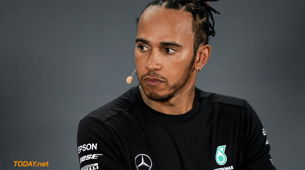 Lewis Hamilton vraagt Mercedes te stoppen met dierlijke materialen in auto's