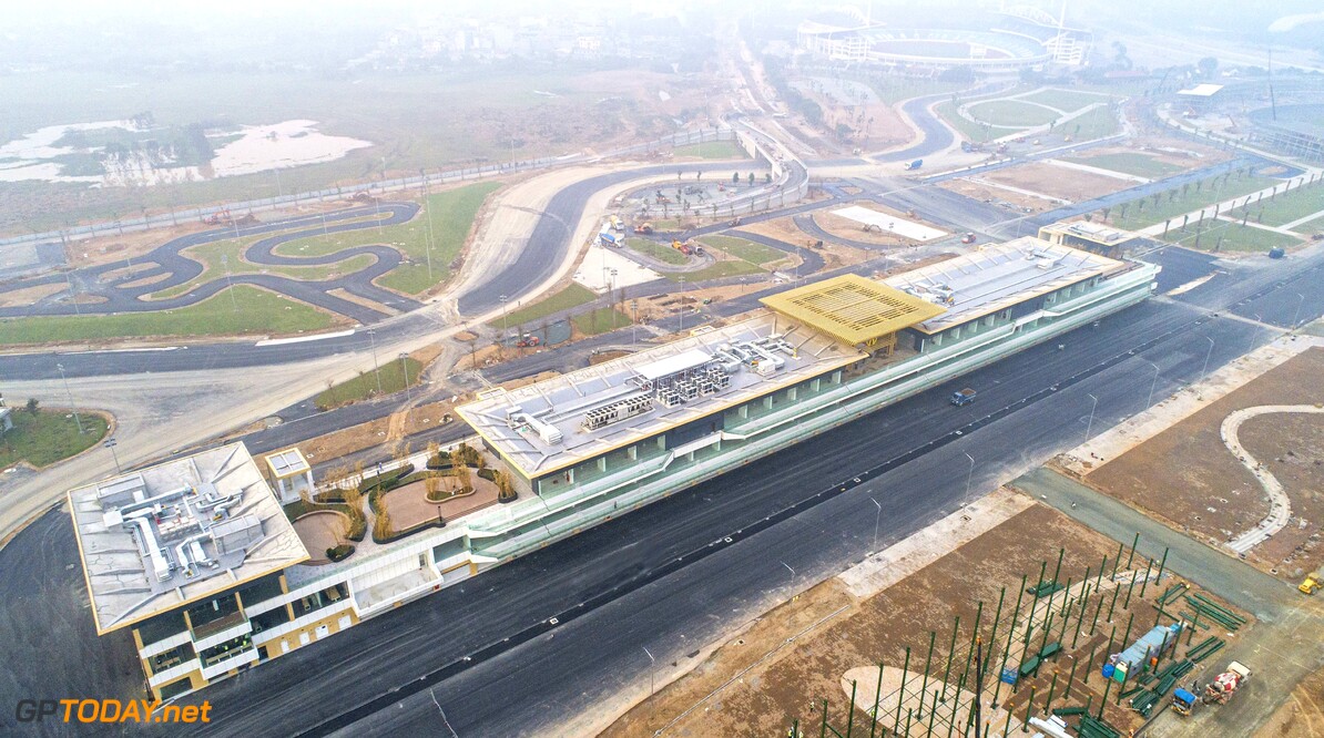 The Hanoi Street Circuit presents its completed pit building