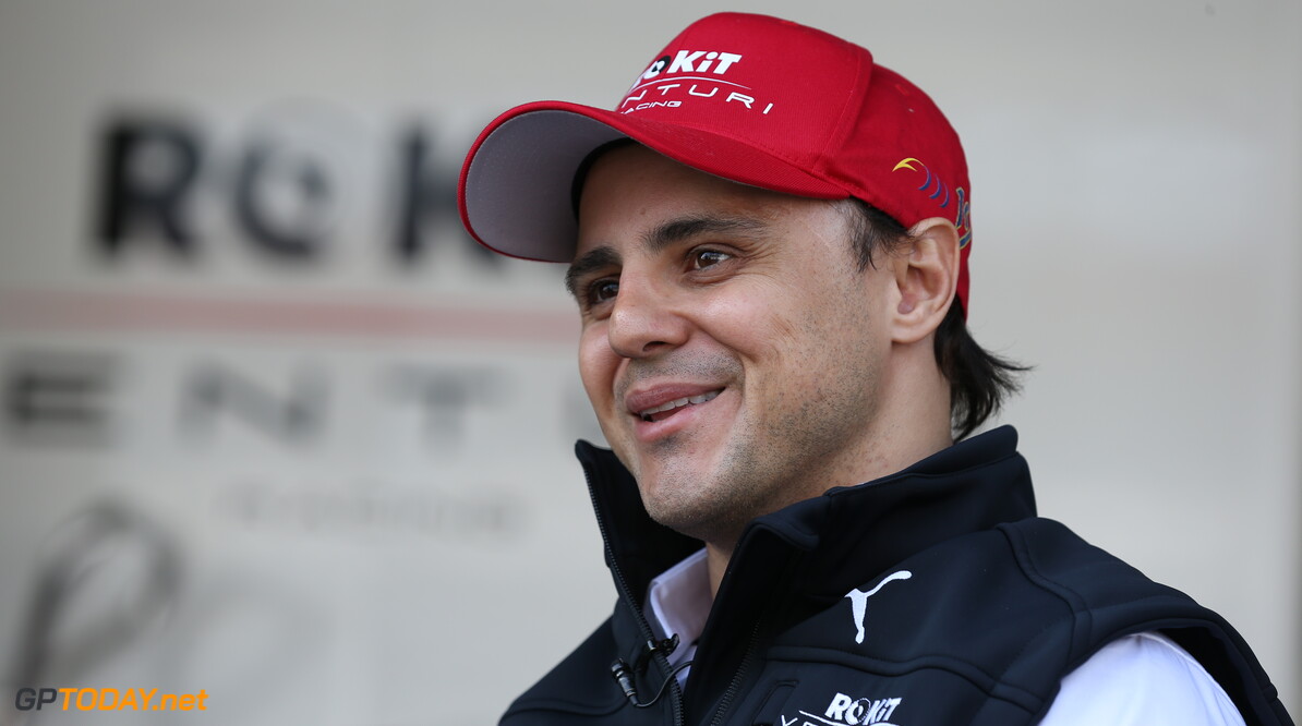 Felipe Massa (BRA), Venturi, EQ Silver Arrow 01 in the garage

Dom Romney



portrait