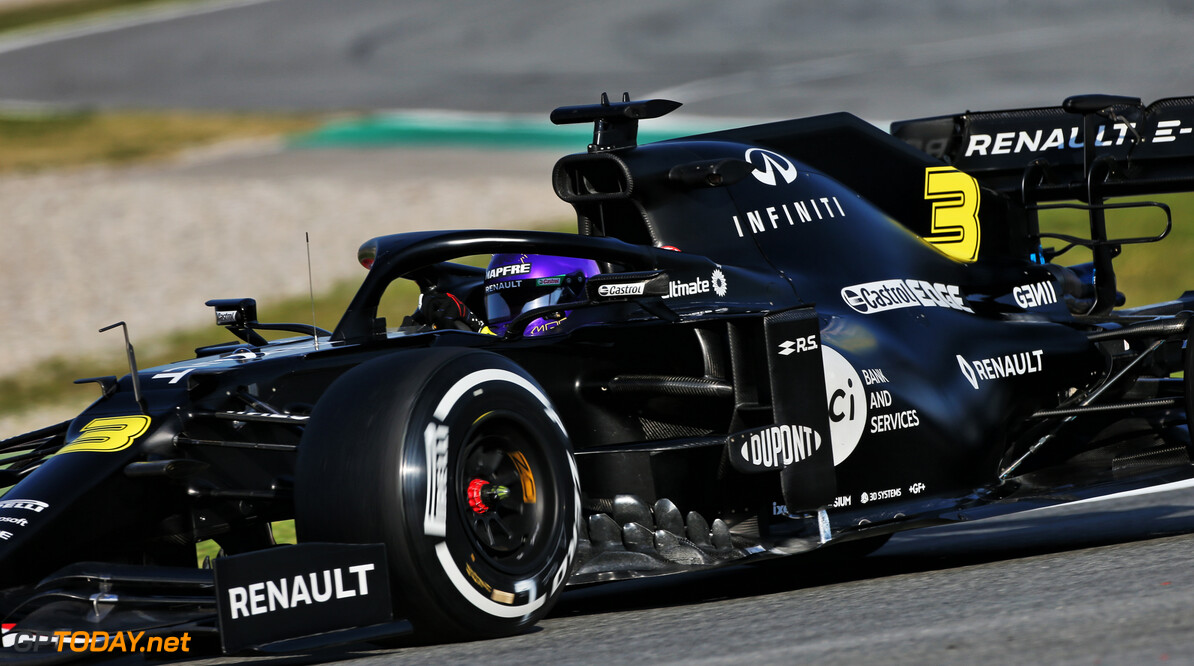 Ricciardo blij met verloop eerste dag: "Kan niet veel meer vragen van zo'n dag"