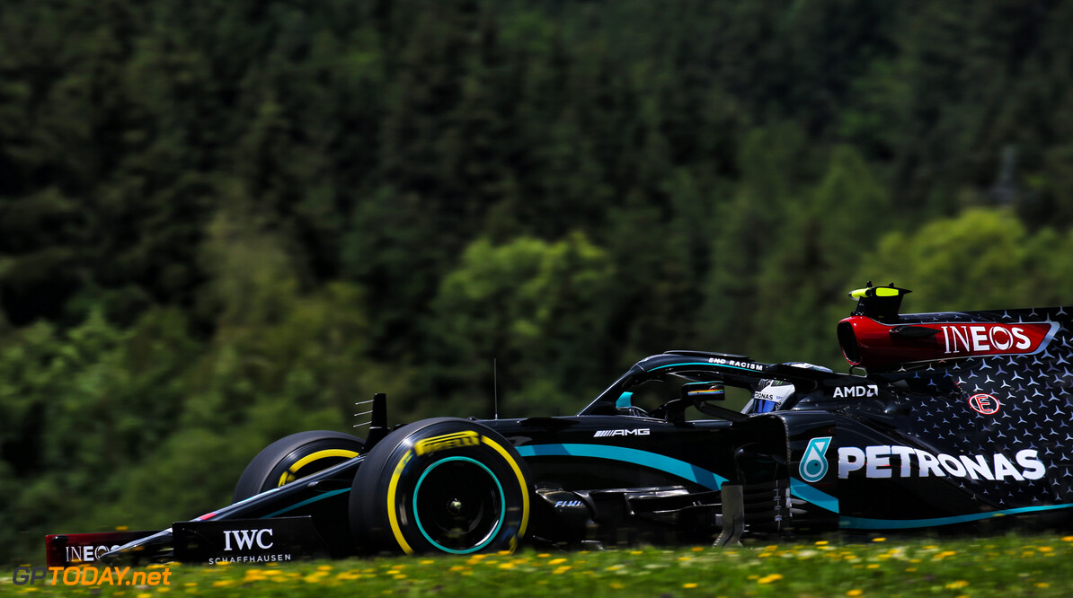 Kwalificatie Oostenrijk: Bottas pakt pole position voor Hamilton en Verstappen