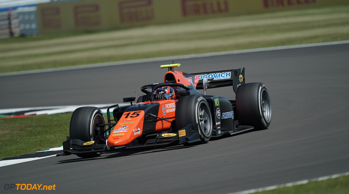<strong>Qualifying:</strong> Drugovich beats Ilott to first F2 pole position