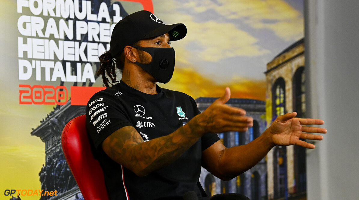 Kwalificatie GP Italië: Hamilton pakt pole, Max Verstappen vijfde