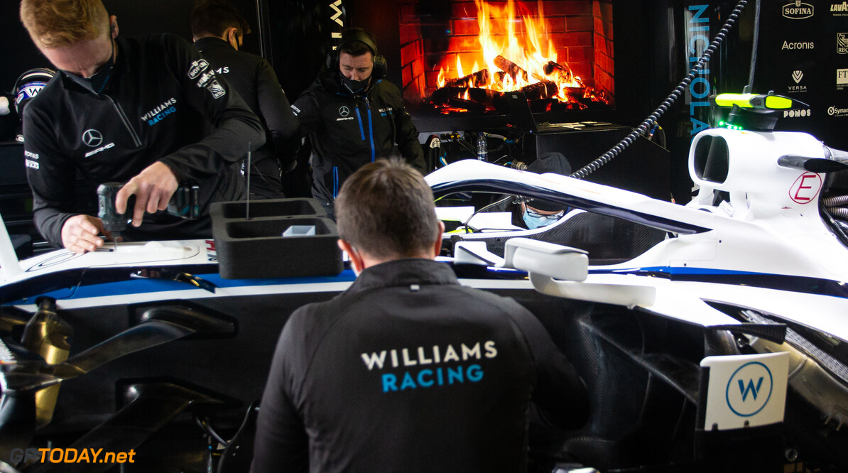 Williams test nieuwe onderdelen in Portugal