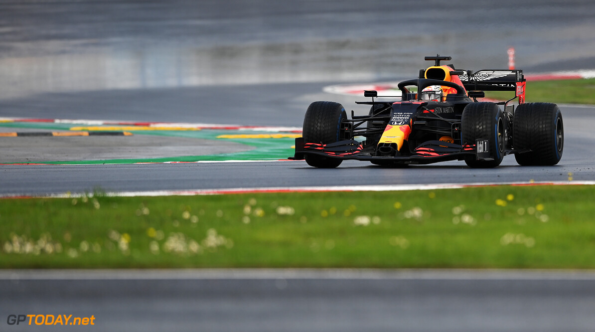 ISTANBUL, TURKEY - NOVEMBER 15: Max Verstappen of the Netherlands driving the (33) Aston Martin Red Bull Racing RB16 on track during the F1 Grand Prix of Turkey at Intercity Istanbul Park on November 15, 2020 in Istanbul, Turkey. (Photo by Ozan Kose - Pool/Getty Images) // Getty Images / Red Bull Content Pool  // SI202011150116 // Usage for editorial use only // 
F1 Grand Prix of Turkey




SI202011150116