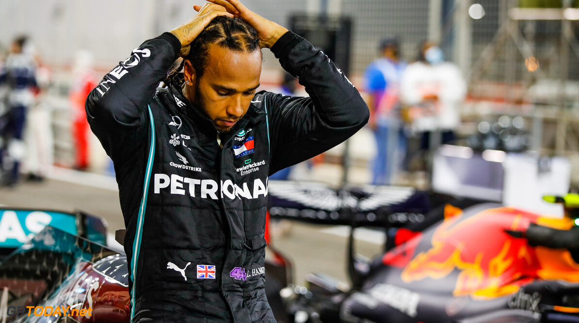 Hamilton niet bang na ongeluk Grosjean: "Ik ken de gevaren"