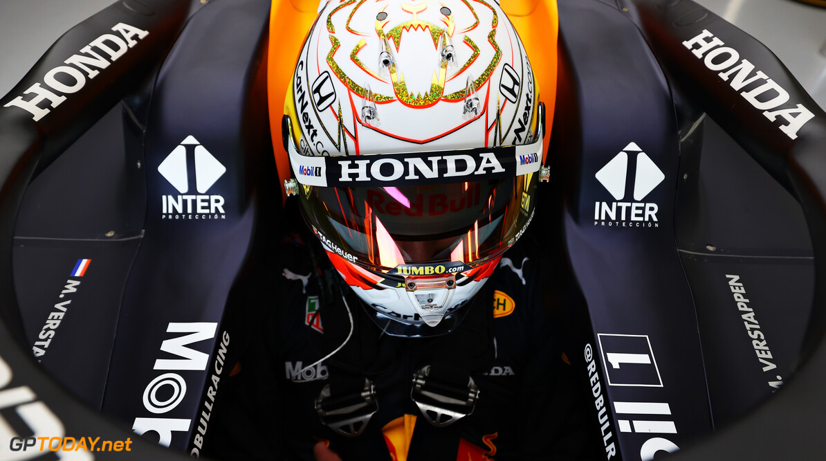NORTHAMPTON, ENGLAND - FEBRUARY 24: Max Verstappen of Netherlands and Red Bull Racing prepares to drive in the garage during the Red Bull Racing Filming Day at Silverstone on February 24, 2021 in Northampton, England. (Photo by Mark Thompson/Getty Images for Red Bull Racing) // Getty Images / Red Bull Content Pool  // SI202102240146 // Usage for editorial use only // 
Max Verstappen




SI202102240146