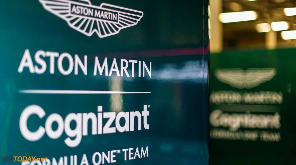 Drie halve testdagen voor beide Aston Martin-rijders in Bahrein